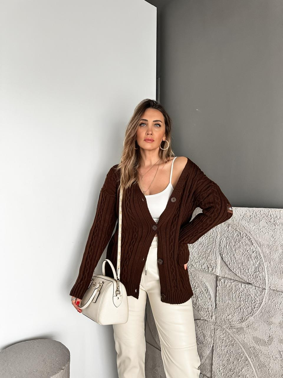 Kahve Saç Örgülü Marka Model Hırka