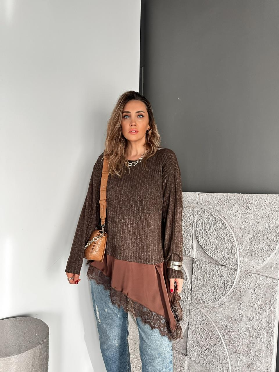 Kahve Saten Parçalı Kaşkorse Bluz