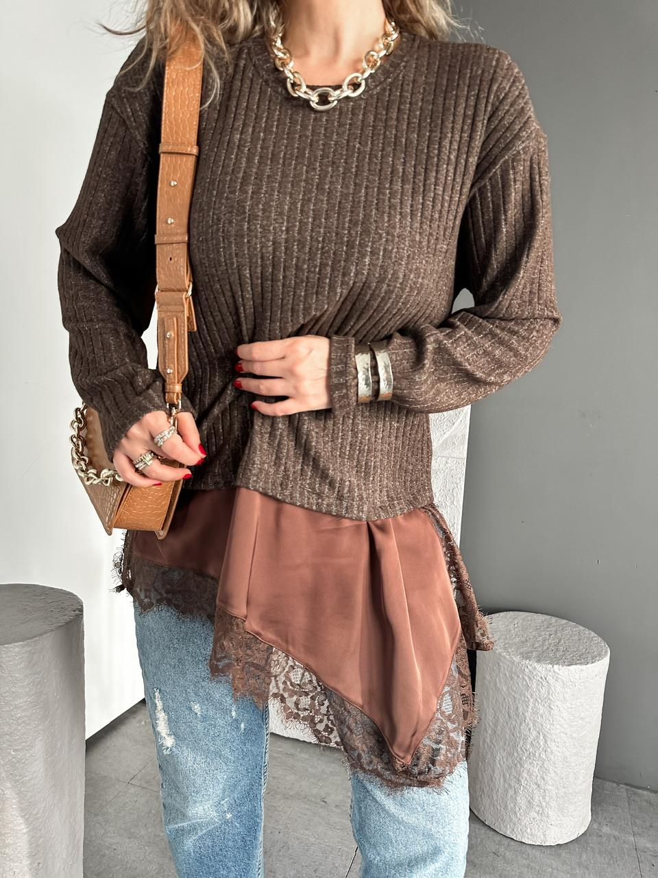 Kahve Saten Parçalı Kaşkorse Bluz