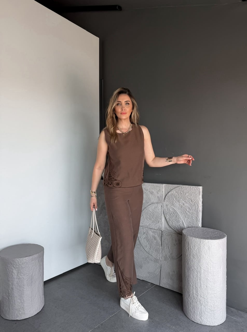 Kahve Sıfır Kol Nakış Parçalı Keten Takım