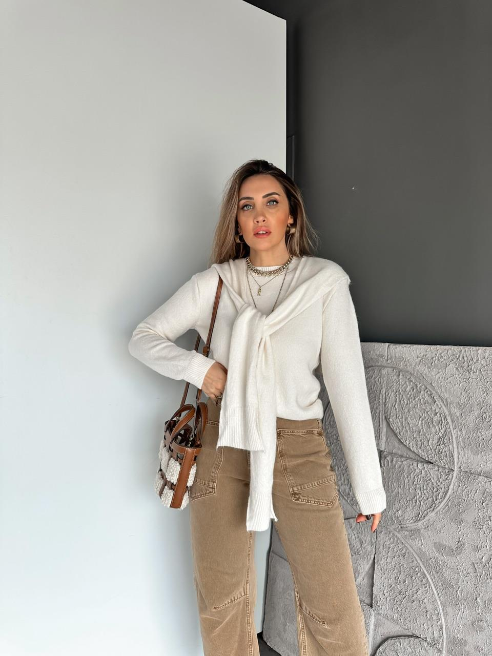 Krem Bağlamalı Basic Kazak