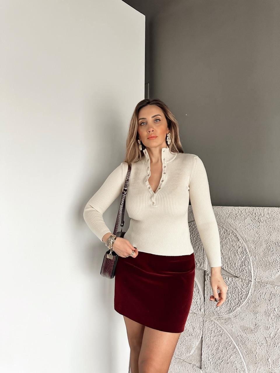 Krem Gold Çıtçıtlı Fitilli Kazak
