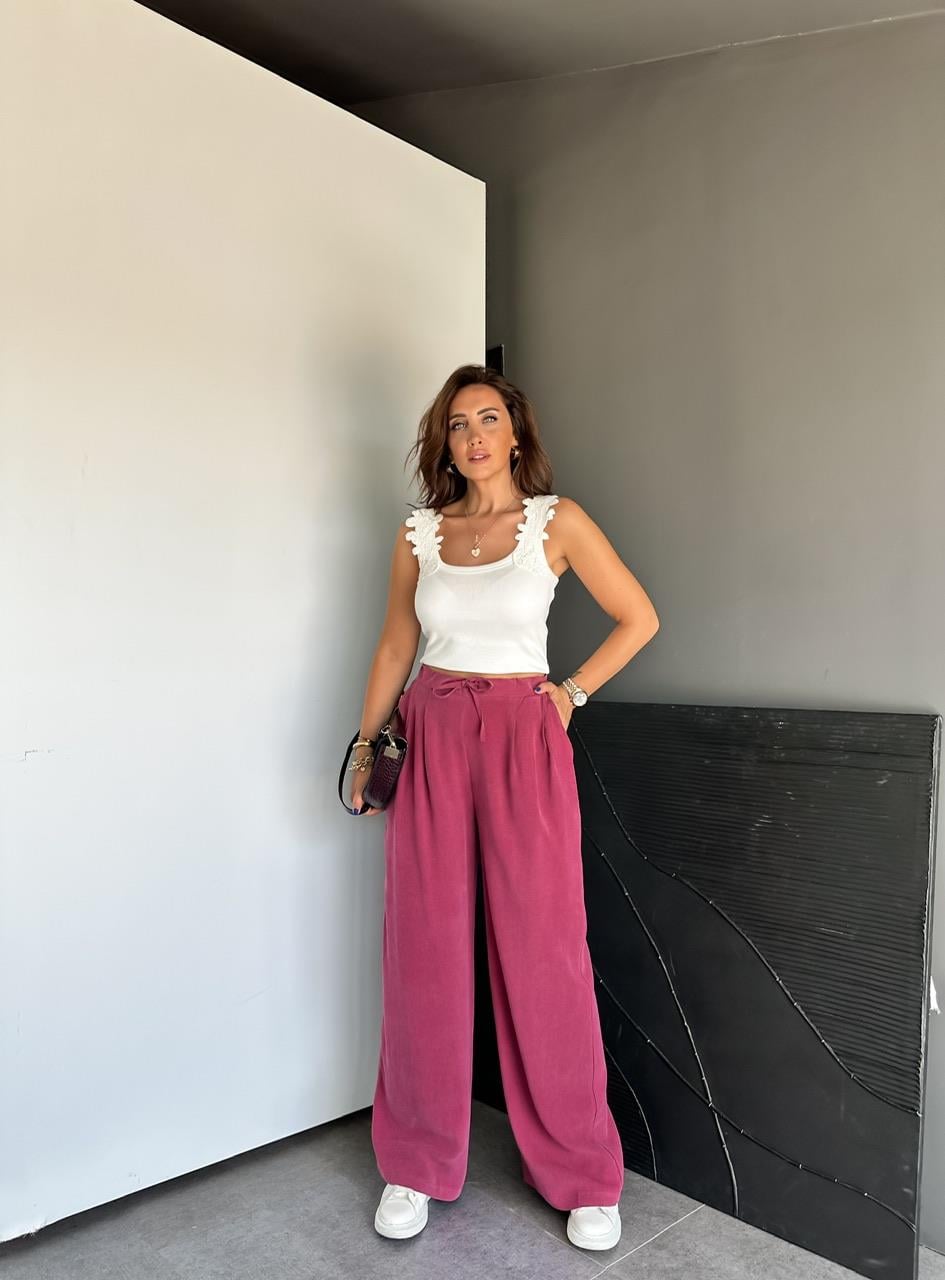 Krem Omuzları Dantelli Atlet