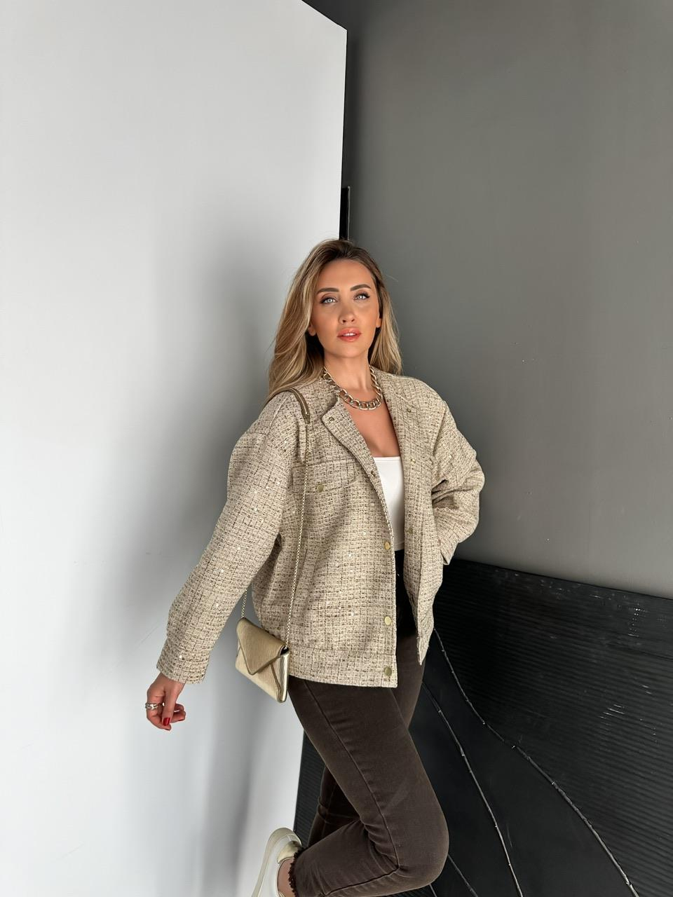 Krem Pullu Gold Tüvit Ceket