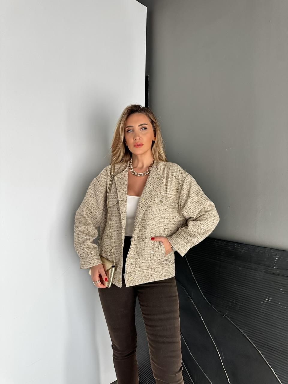 Krem Pullu Gold Tüvit Ceket