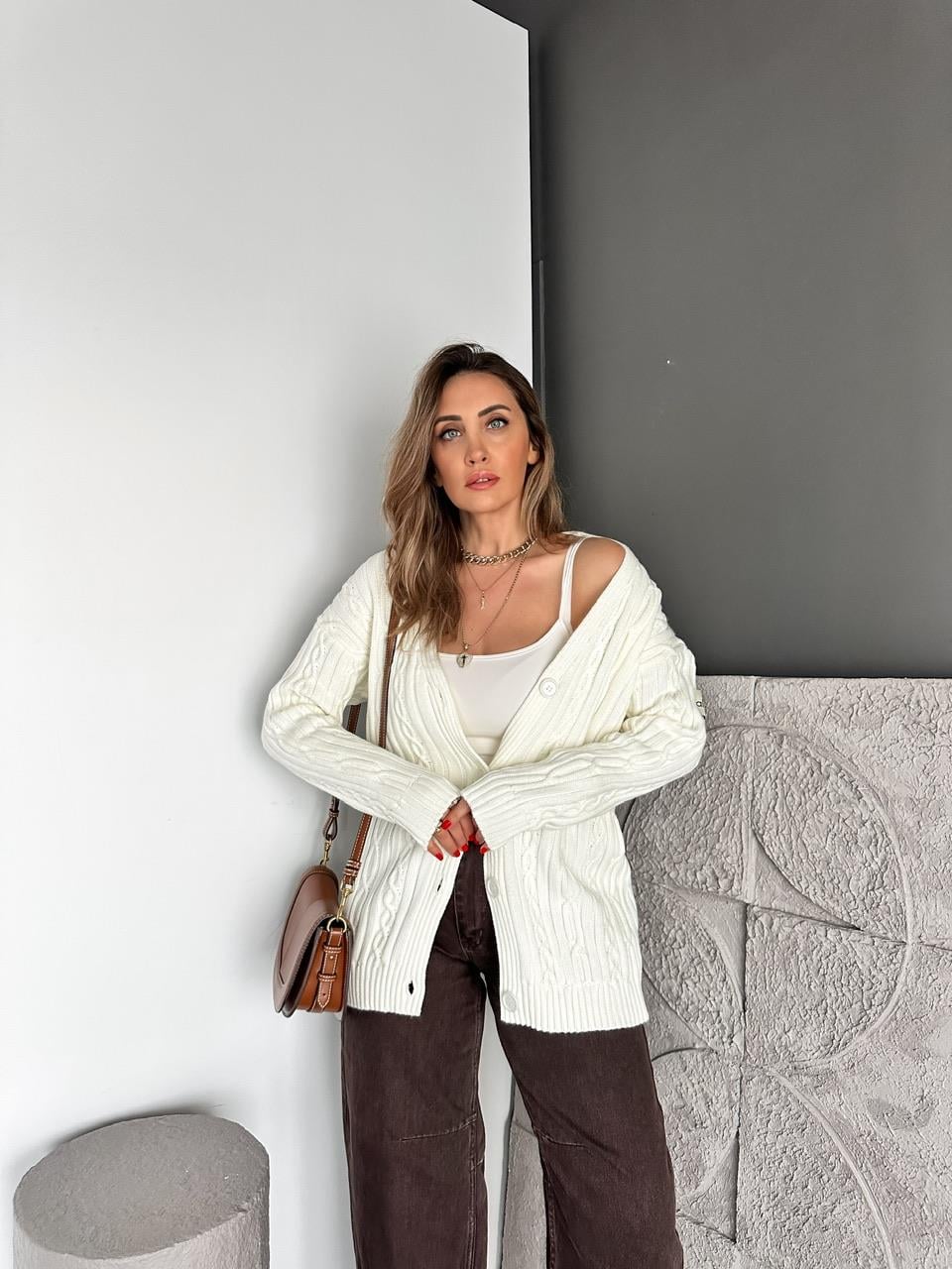 Krem Saç Örgülü Marka Model Hırka