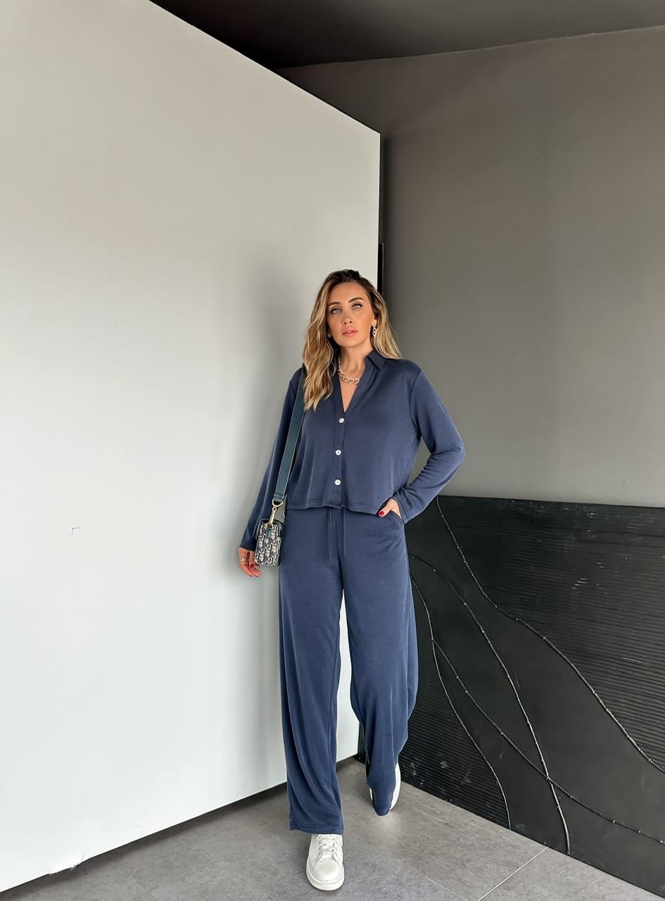 Lacivert Düğmeli Marka Model Soft Takım