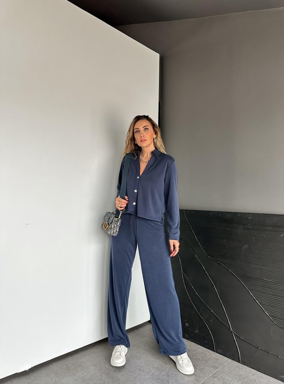 Lacivert Düğmeli Marka Model Soft Takım