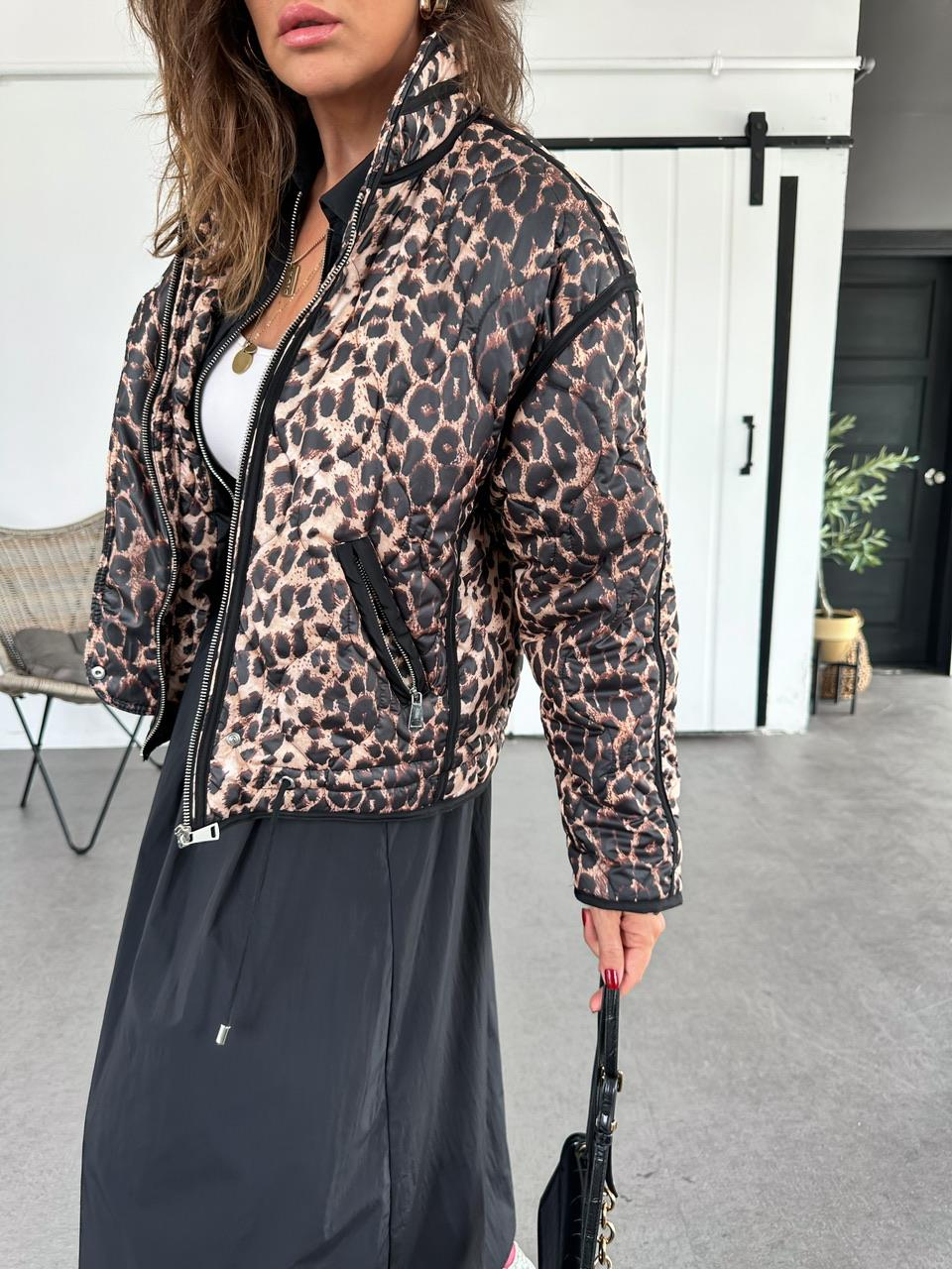 Leopar Kapitone Şişme Mont
