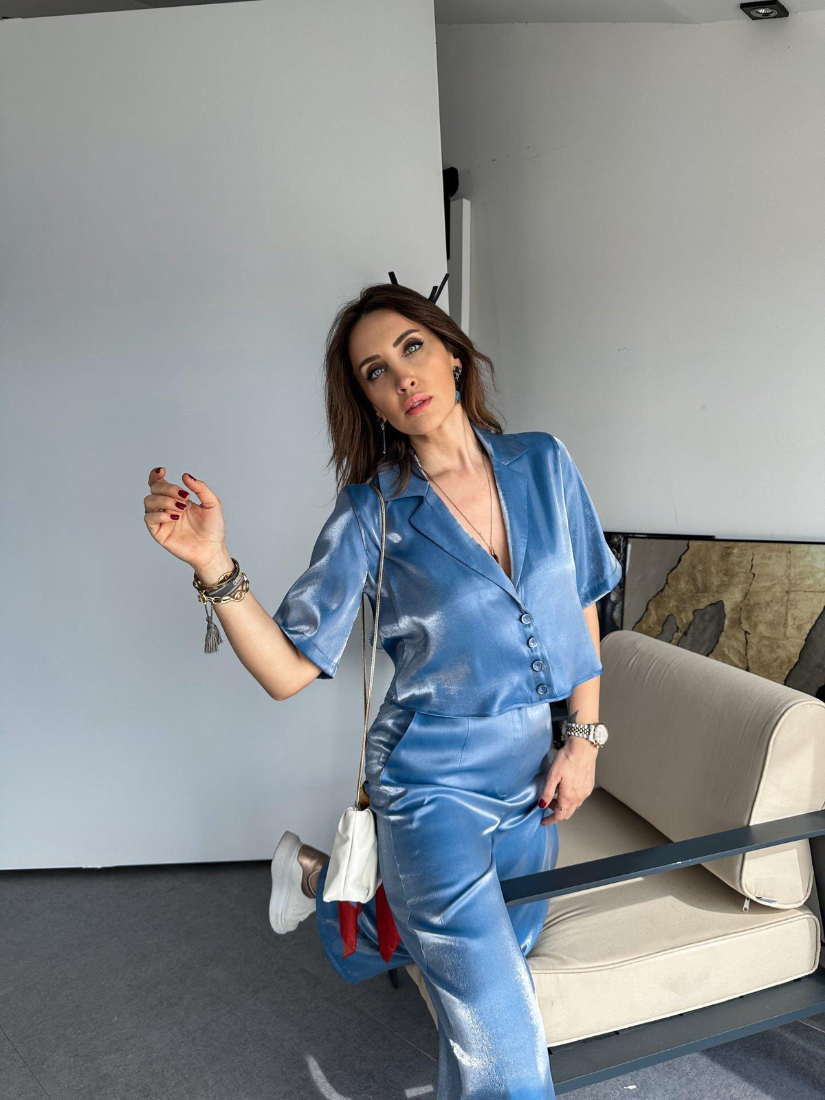 Mavi Parlak Saten Takım
