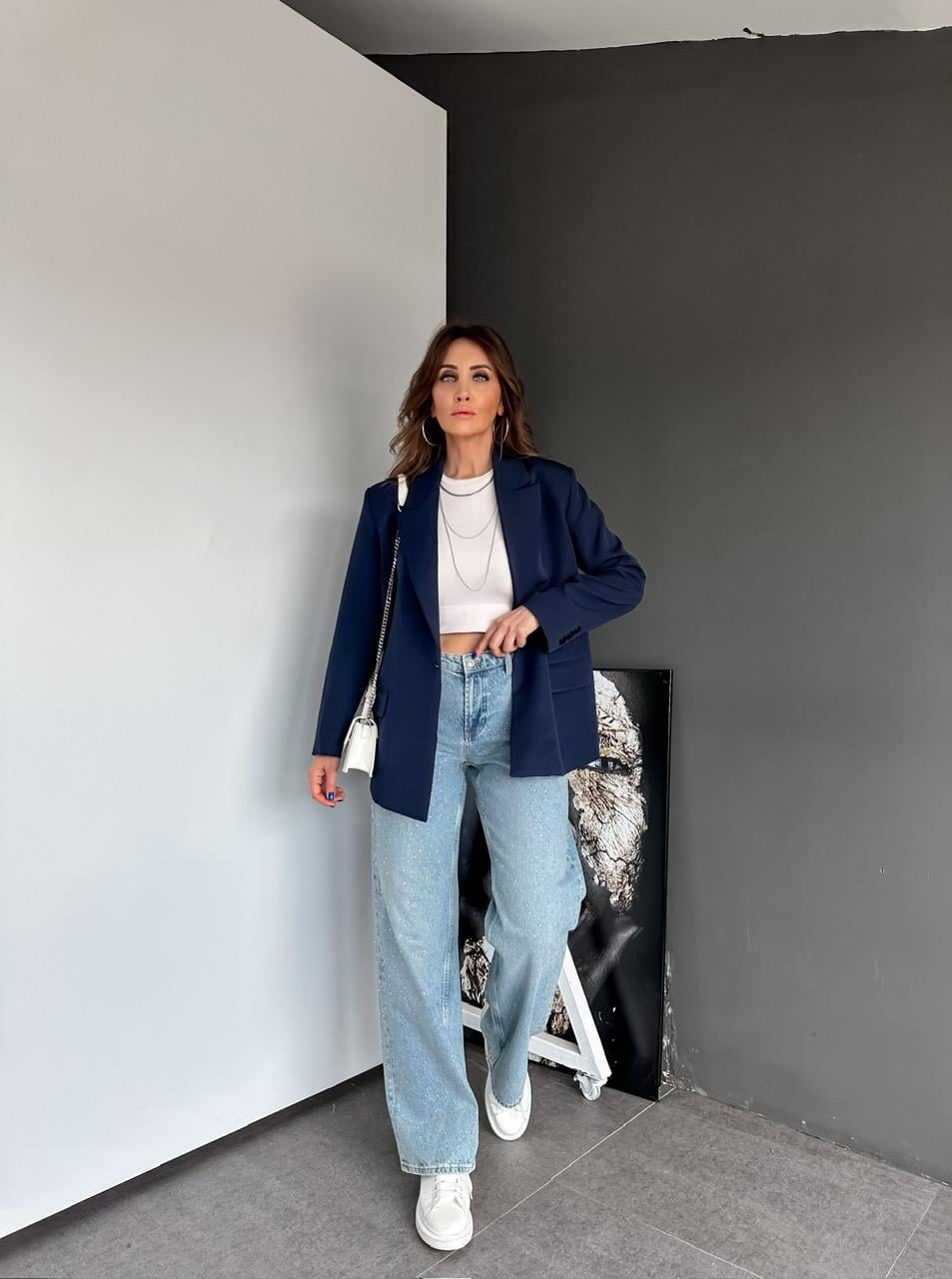 Mavi Serpme Taşlı Jean
