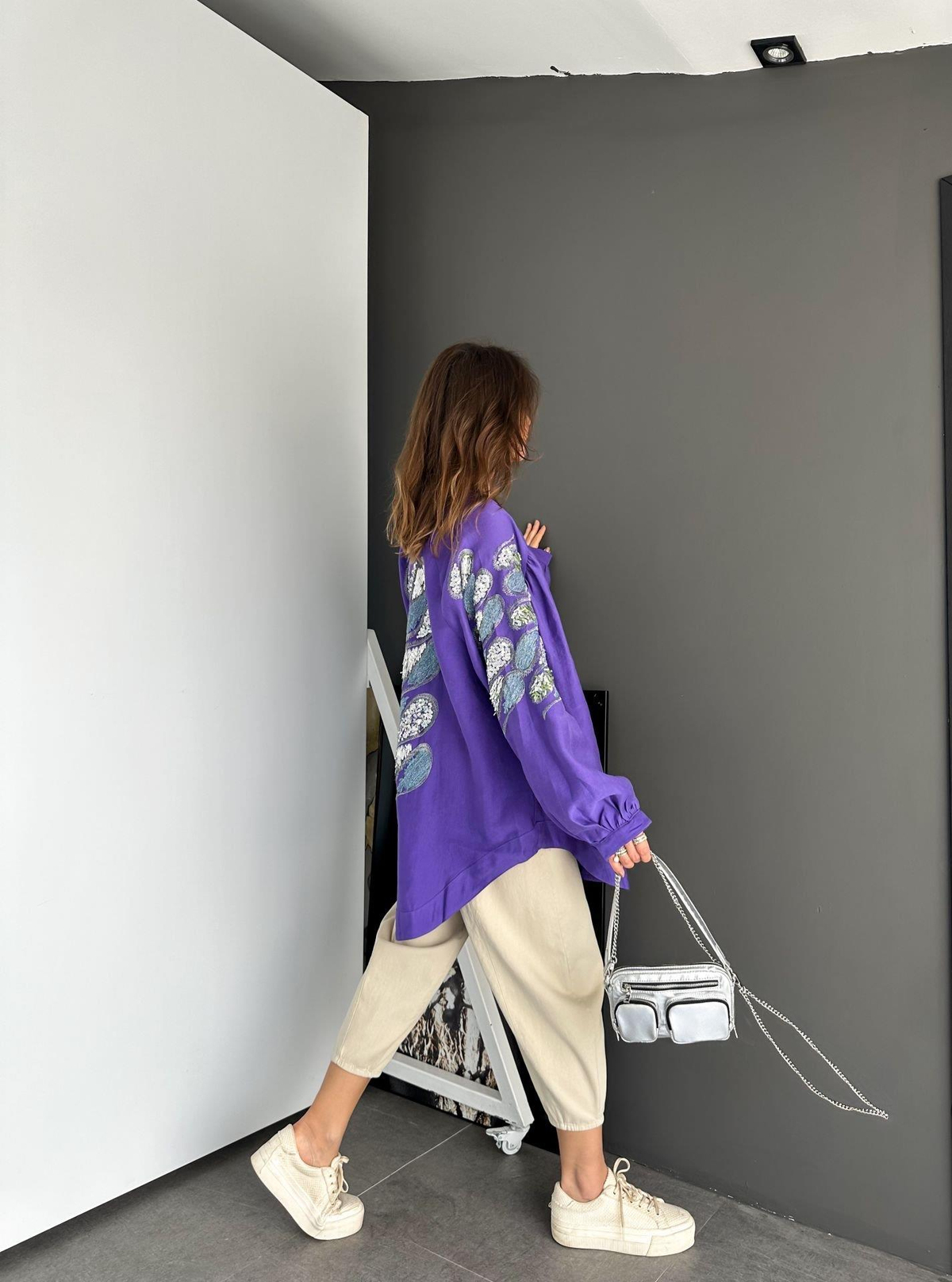 Mor Pul ve Nakış İşlemeli Kimono