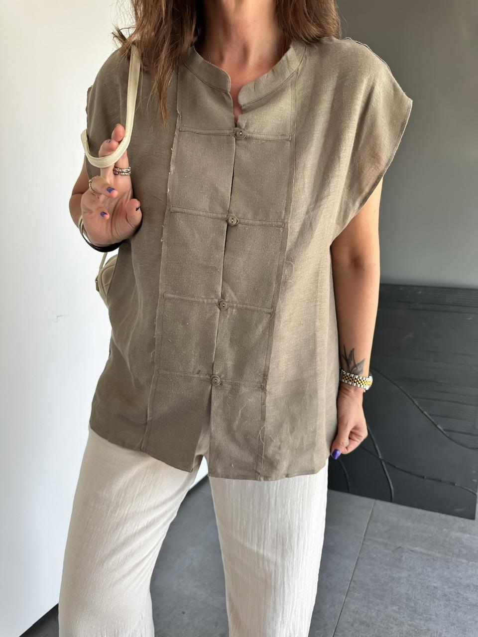 Naturel Yeşil Hakim Yaka Düğmeli Keten Gömlek