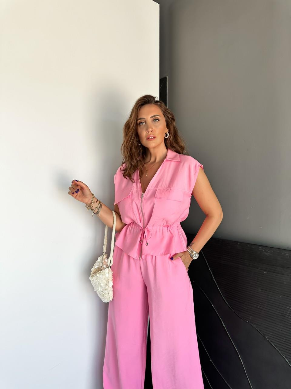 Pembe Büzülebilir Yelekli Takım