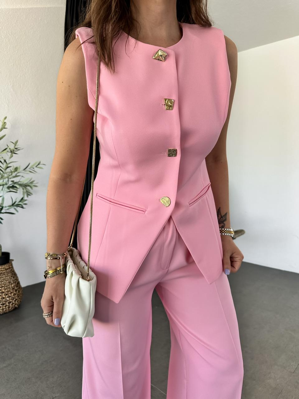Pembe Gold Düğmeli Yelekli Takım