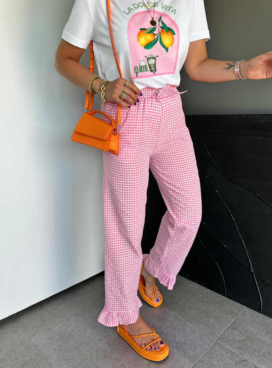 Pembe Paçası Fırfırlı Ekose Pantolon