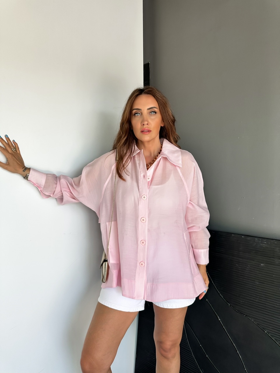 Pembe Yarasa Kol Oversize Gömlek