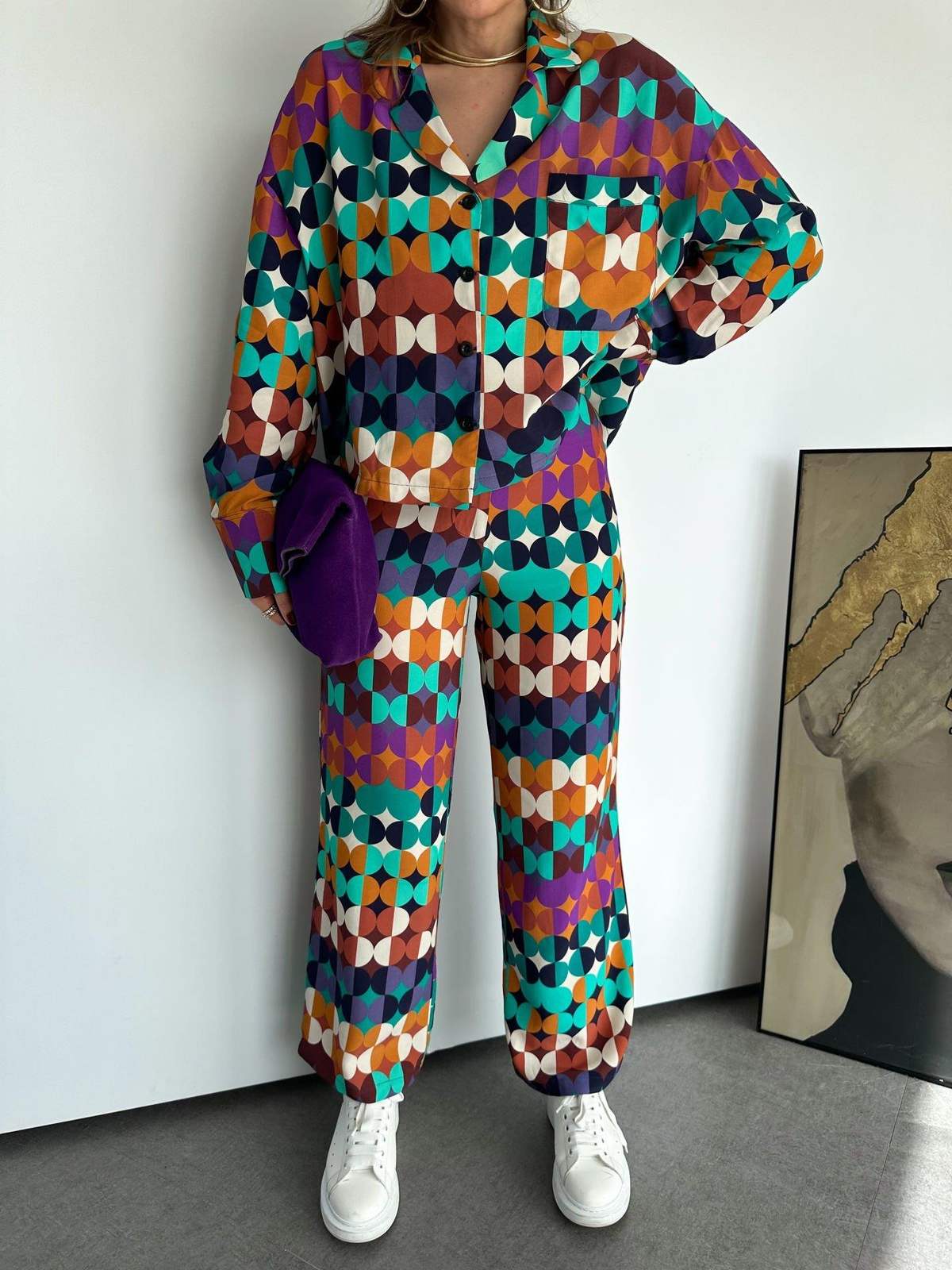 Renkli Geometrik Desenli Gömlek Pantolon Takım