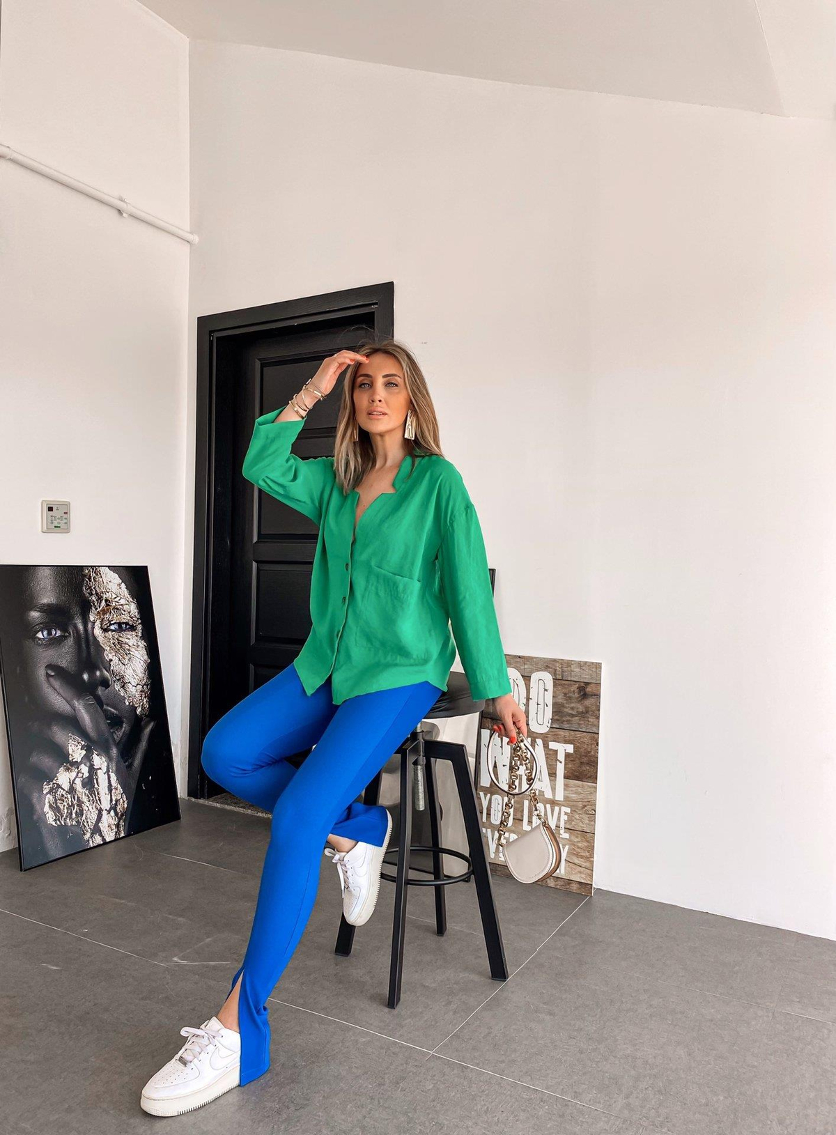 Saks Rengi Yırtmaçlı Likralı Pantolon