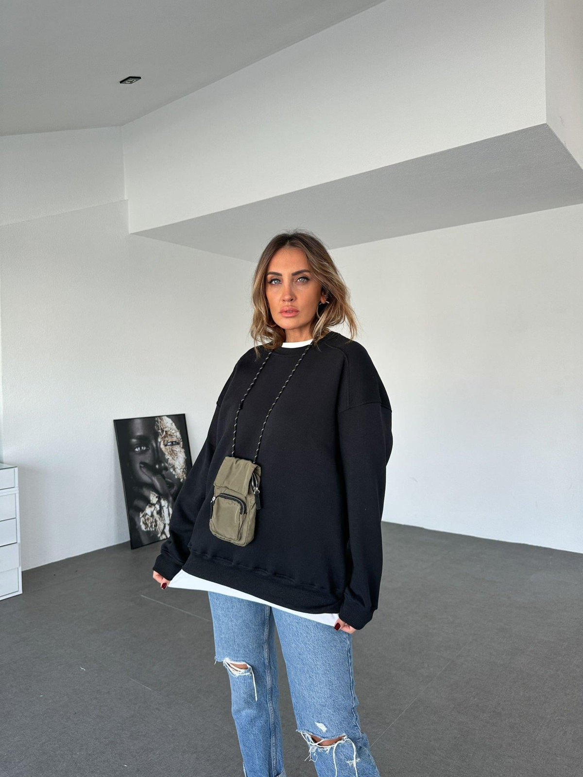 Siyah Basic Bisiklet Yaka Sweatshirt