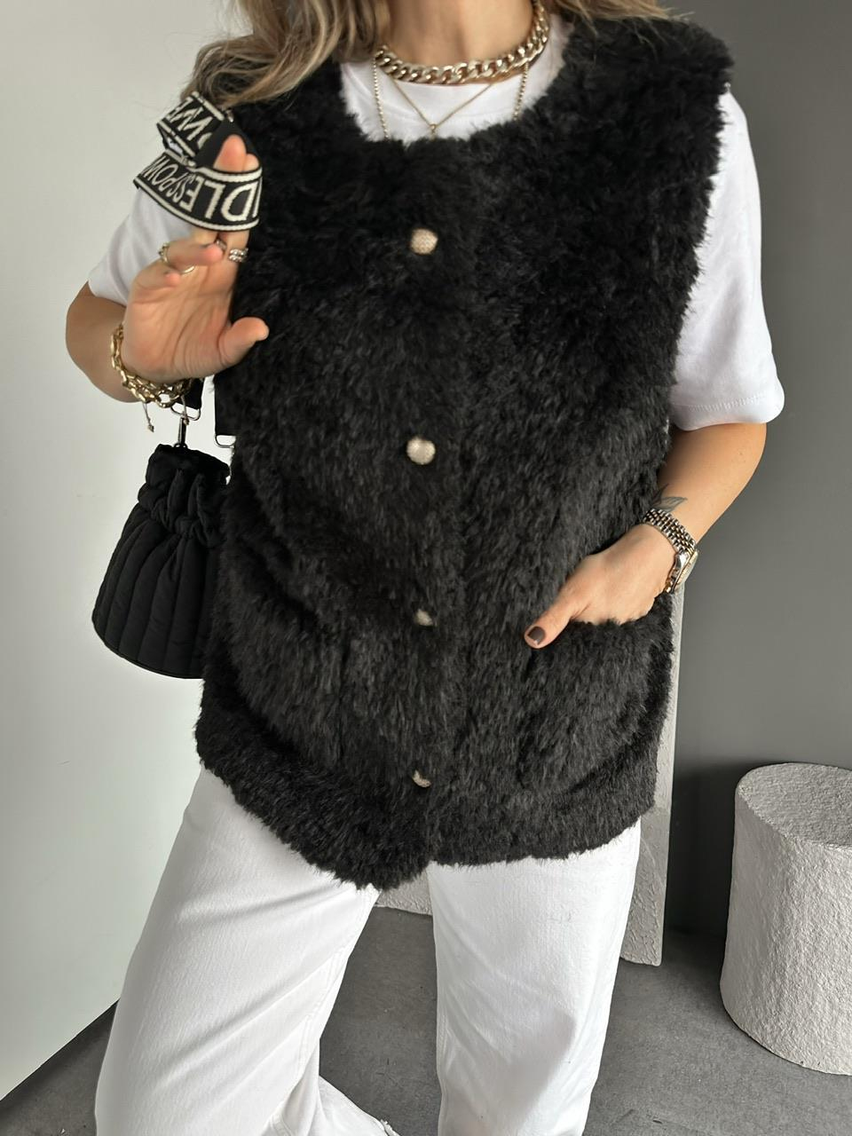Siyah Cepli Teddy Yelek