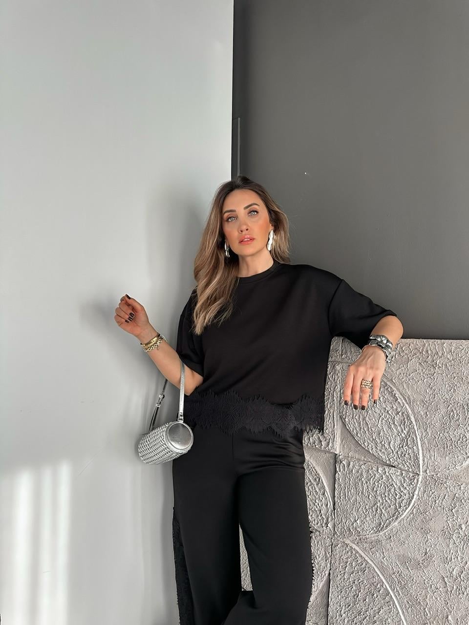 Siyah Dantel Parçalı Modal Takım