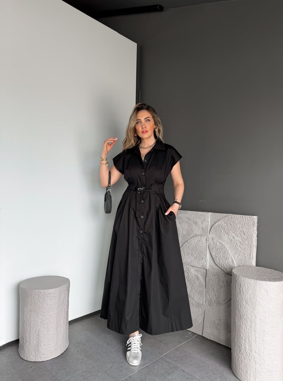 Siyah Düğmeli Beli Kemerli Poplin Elbise
