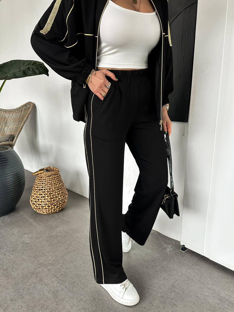 Siyah Gold İşlemeli Premium Takım
