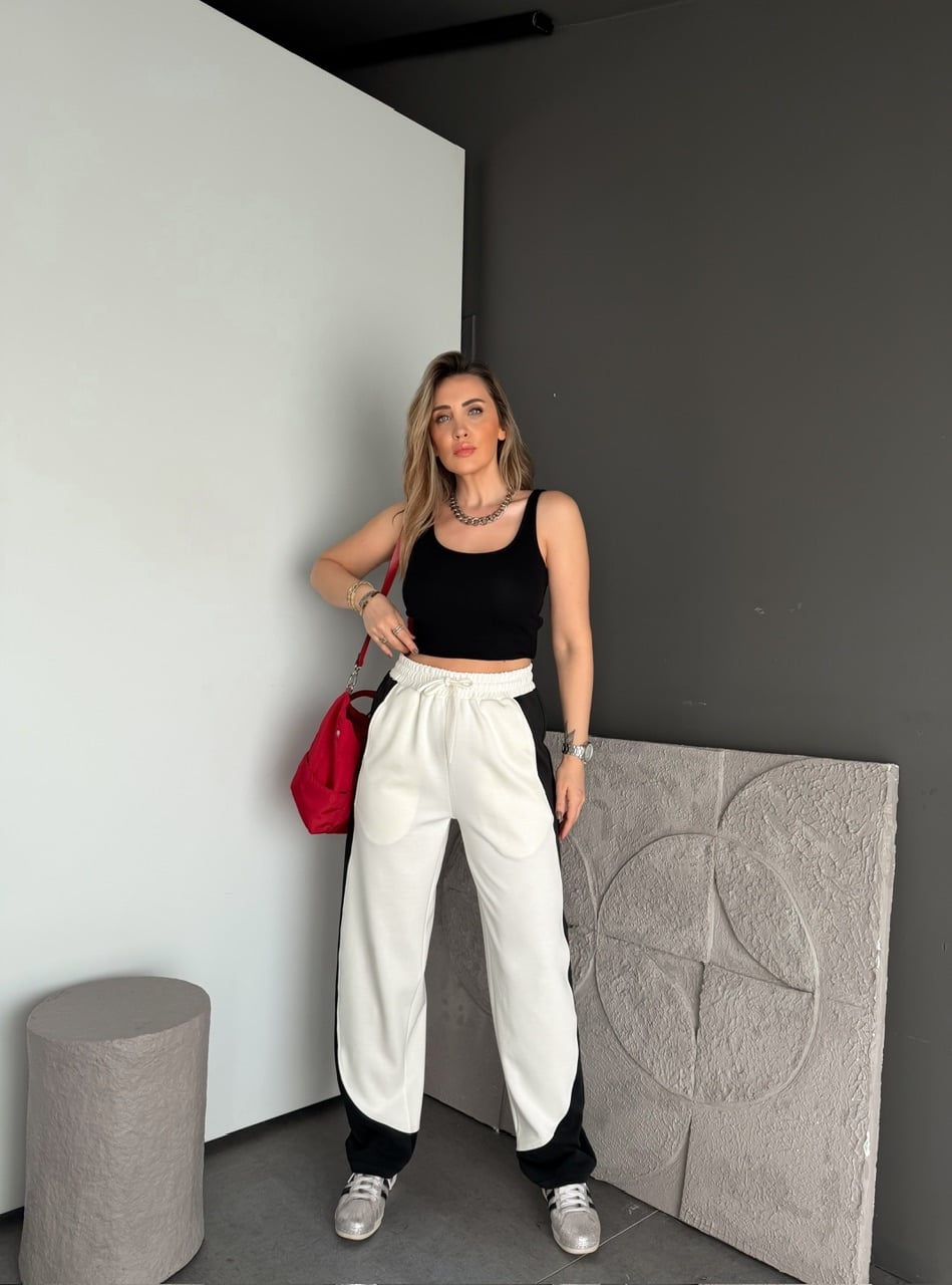Siyah İnce Askılı Biyeli Atlet