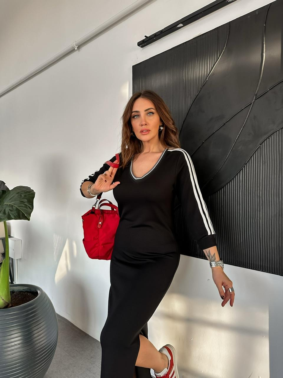 Siyah Şeritli V Yaka Modal Elbise 