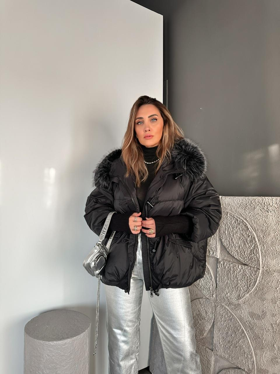 Siyah Triko Kollu Premium Şişme Mont