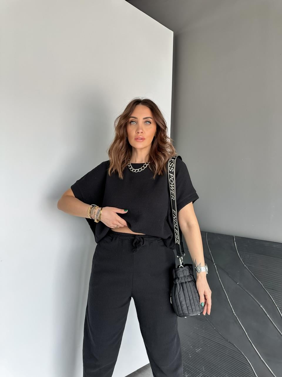 Siyah Yarasa Kollu Naturel Takım