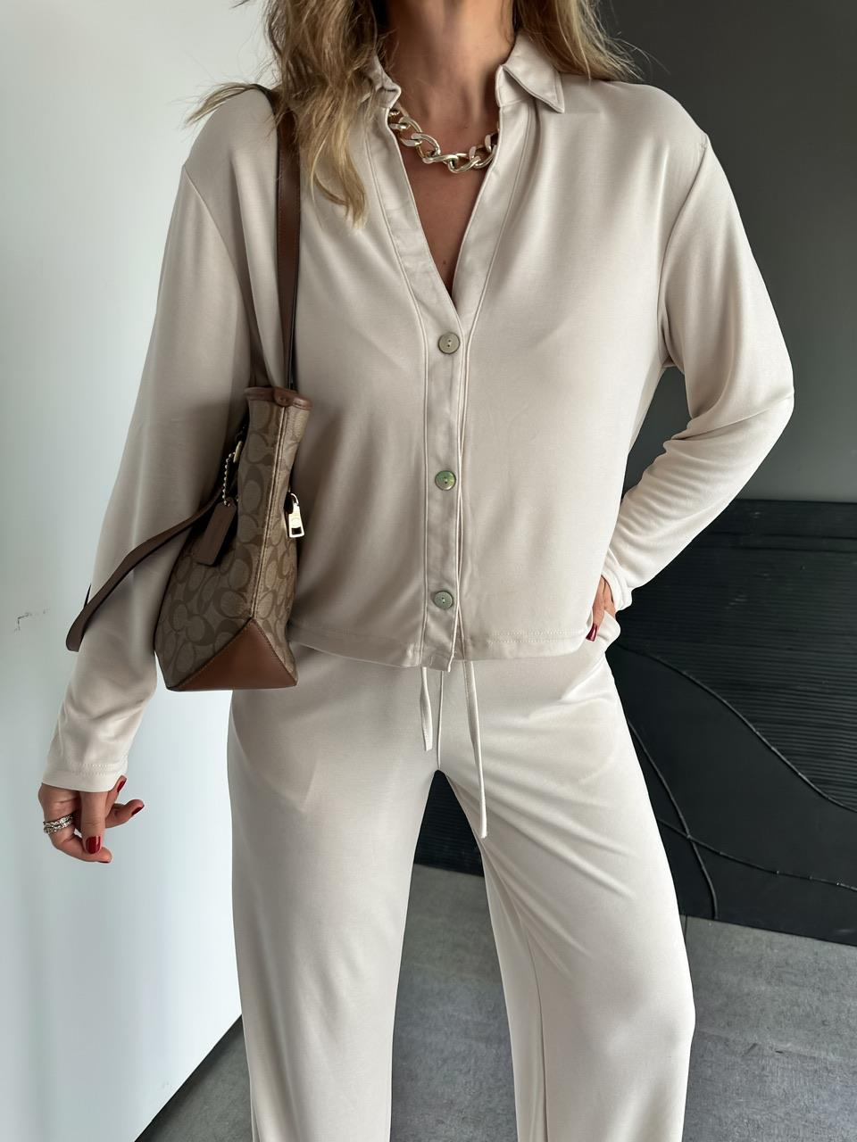 Taş Düğmeli Marka Model Soft Takım