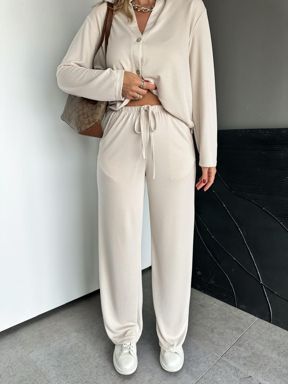 Taş Düğmeli Marka Model Soft Takım