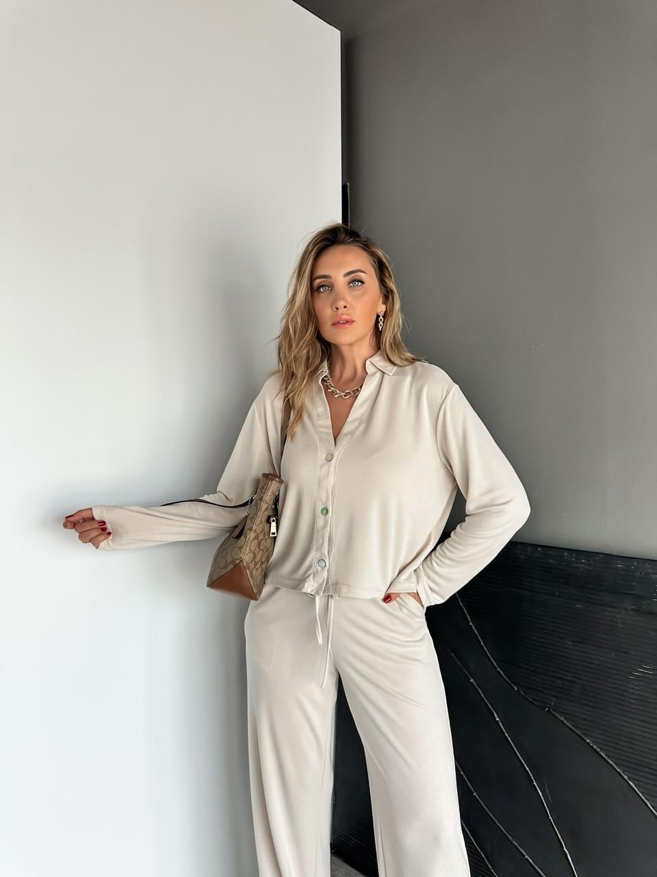 Taş Düğmeli Marka Model Soft Takım