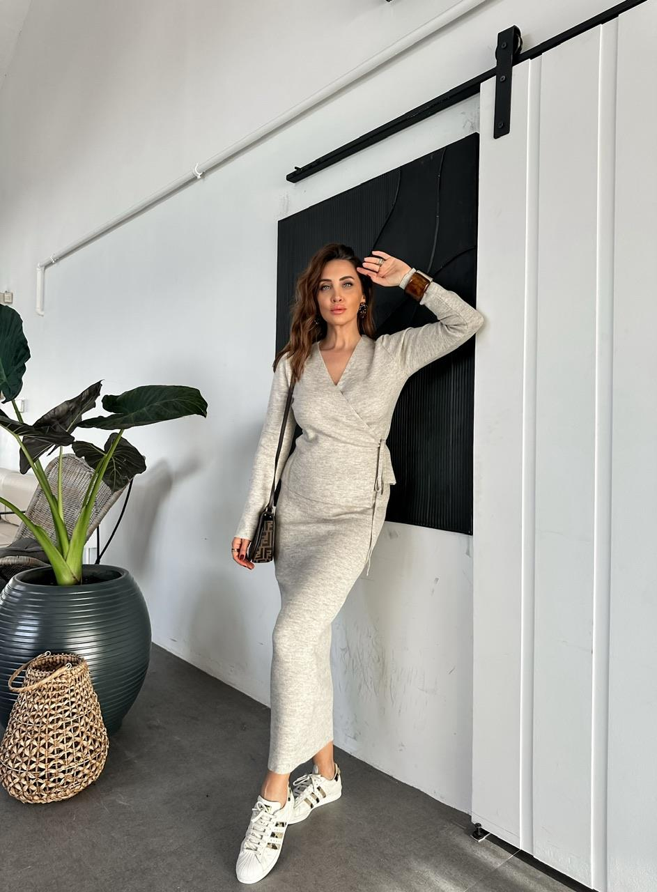 Taş Kruvaze Etekli Triko Takım