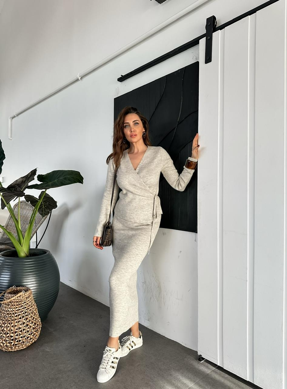Taş Kruvaze Etekli Triko Takım