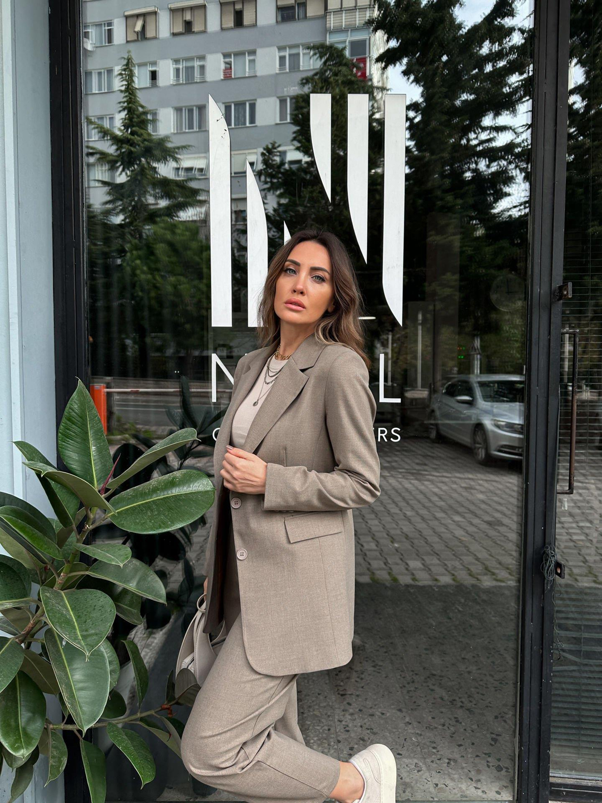 Vizon Çift Düğmeli Takım