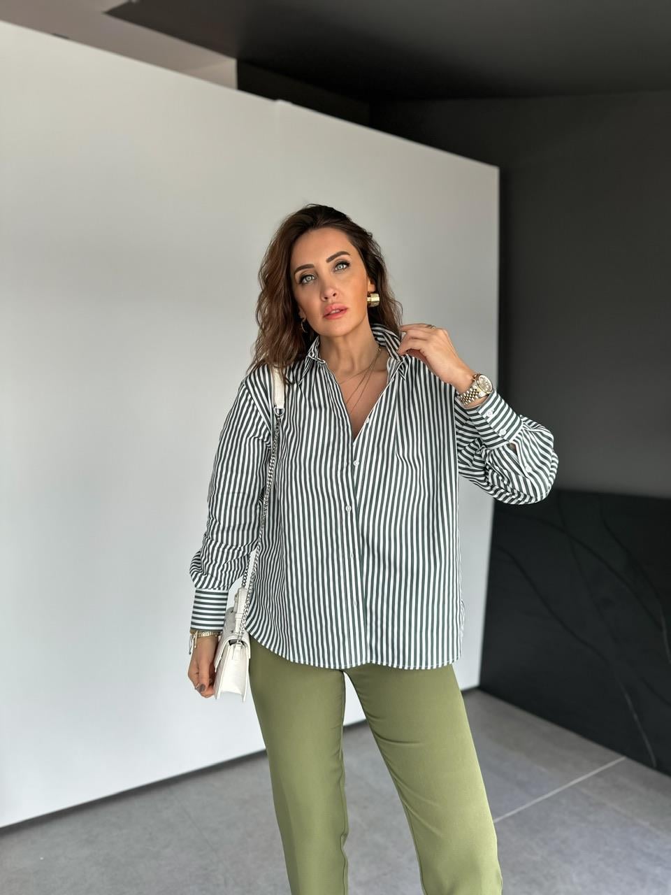 Yeşil Çizgili Orijinal Gömlek