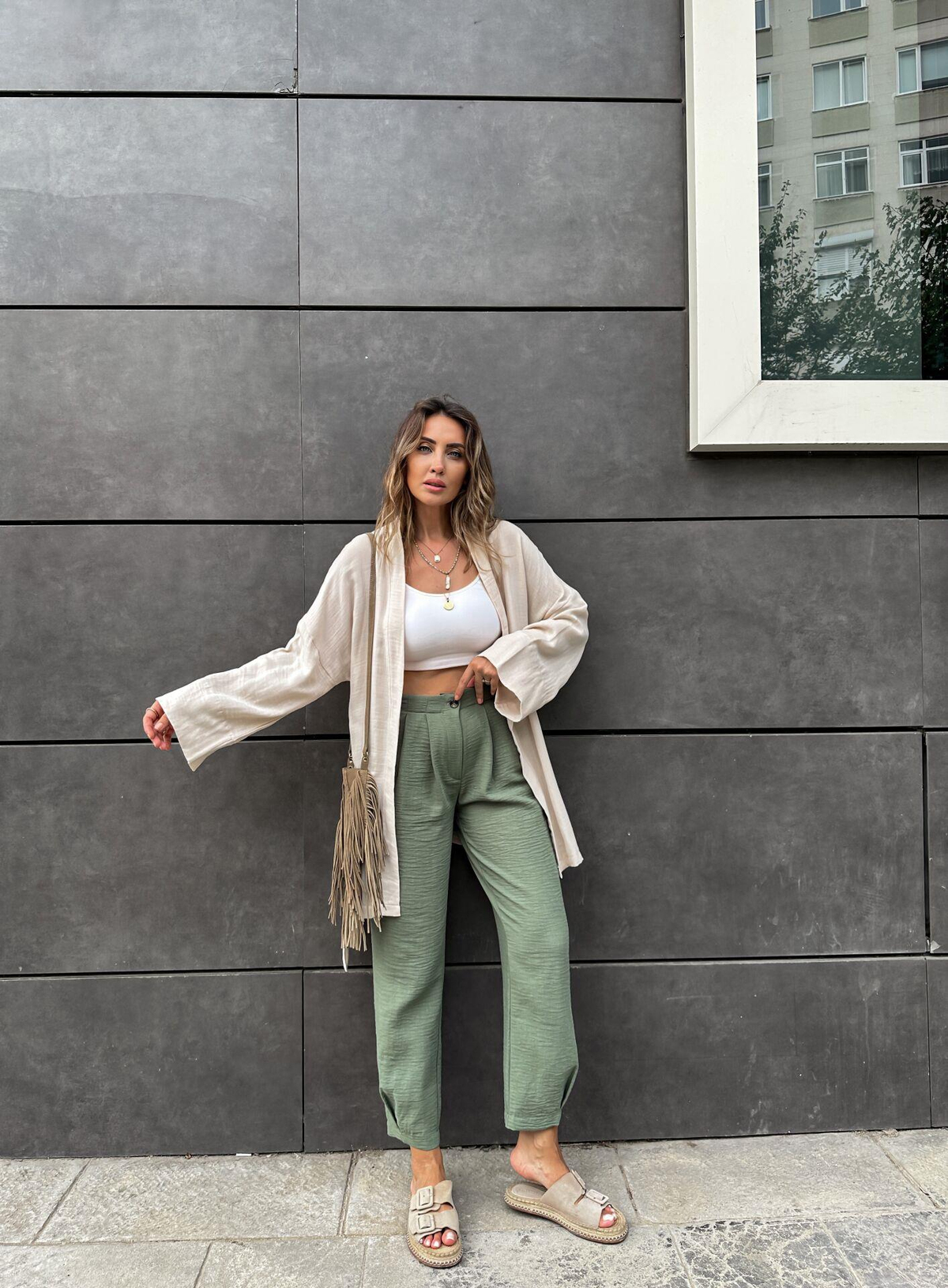 Yeşil Pens Detaylı Pantolon