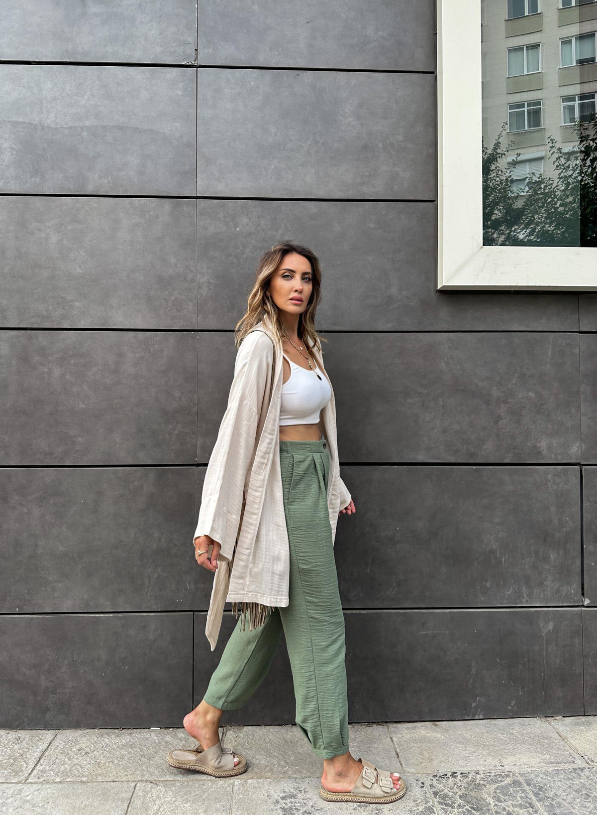 Yeşil Pens Detaylı Pantolon