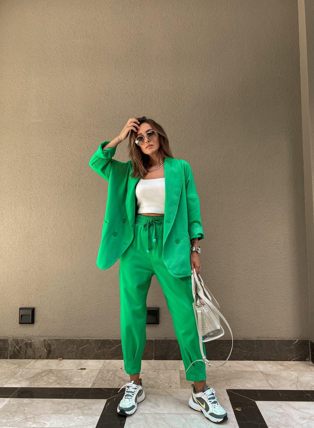 Yeşil Pensli Gabardin Pantolon