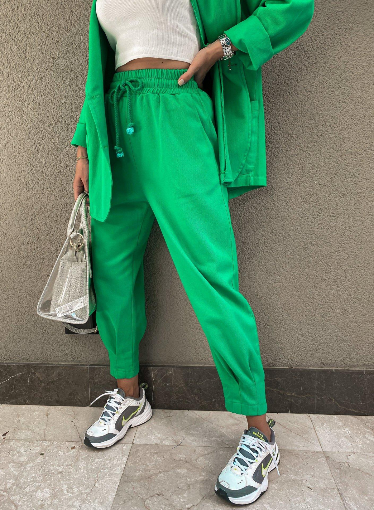 Yeşil Pensli Gabardin Pantolon