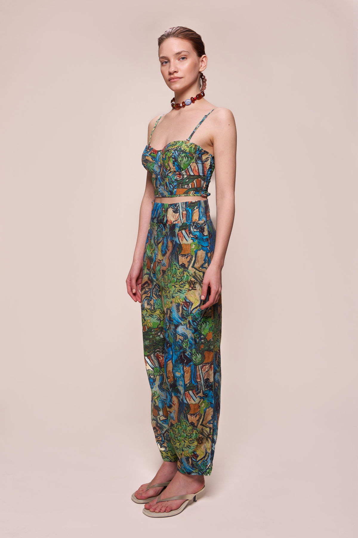 PENELOPE BUSTIER VAN GOGH