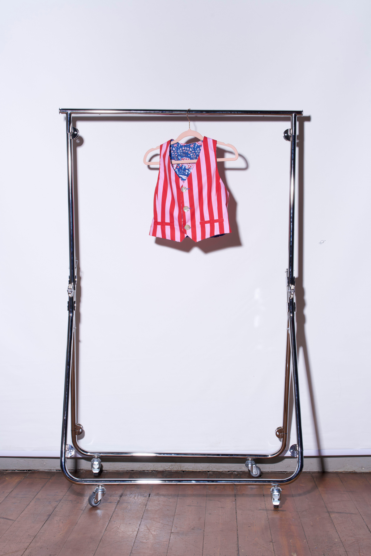Sureyya Vest