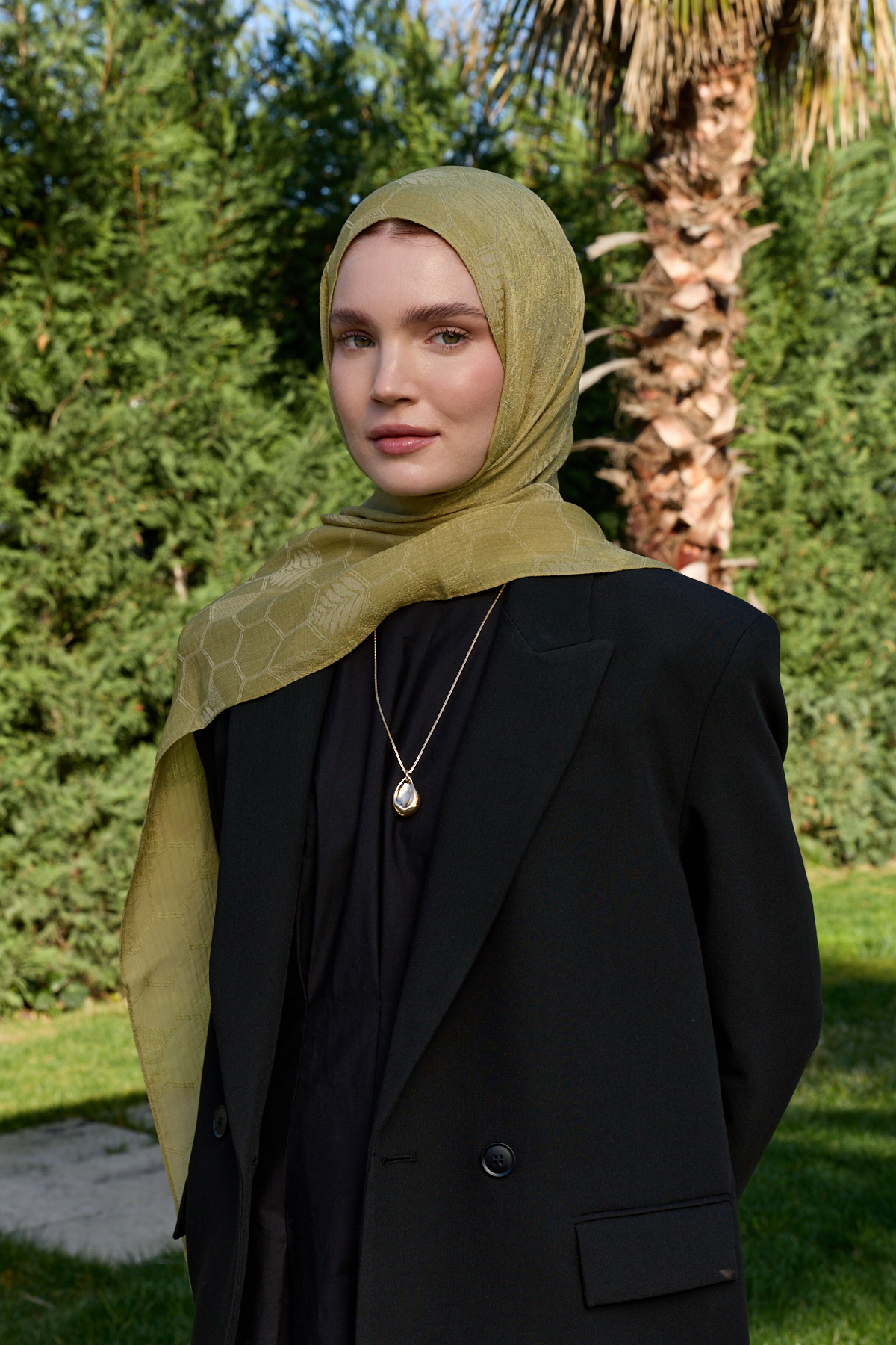  LUNA BAŞAK JAKARLI ZEYTİN YEŞİLİ ŞAL