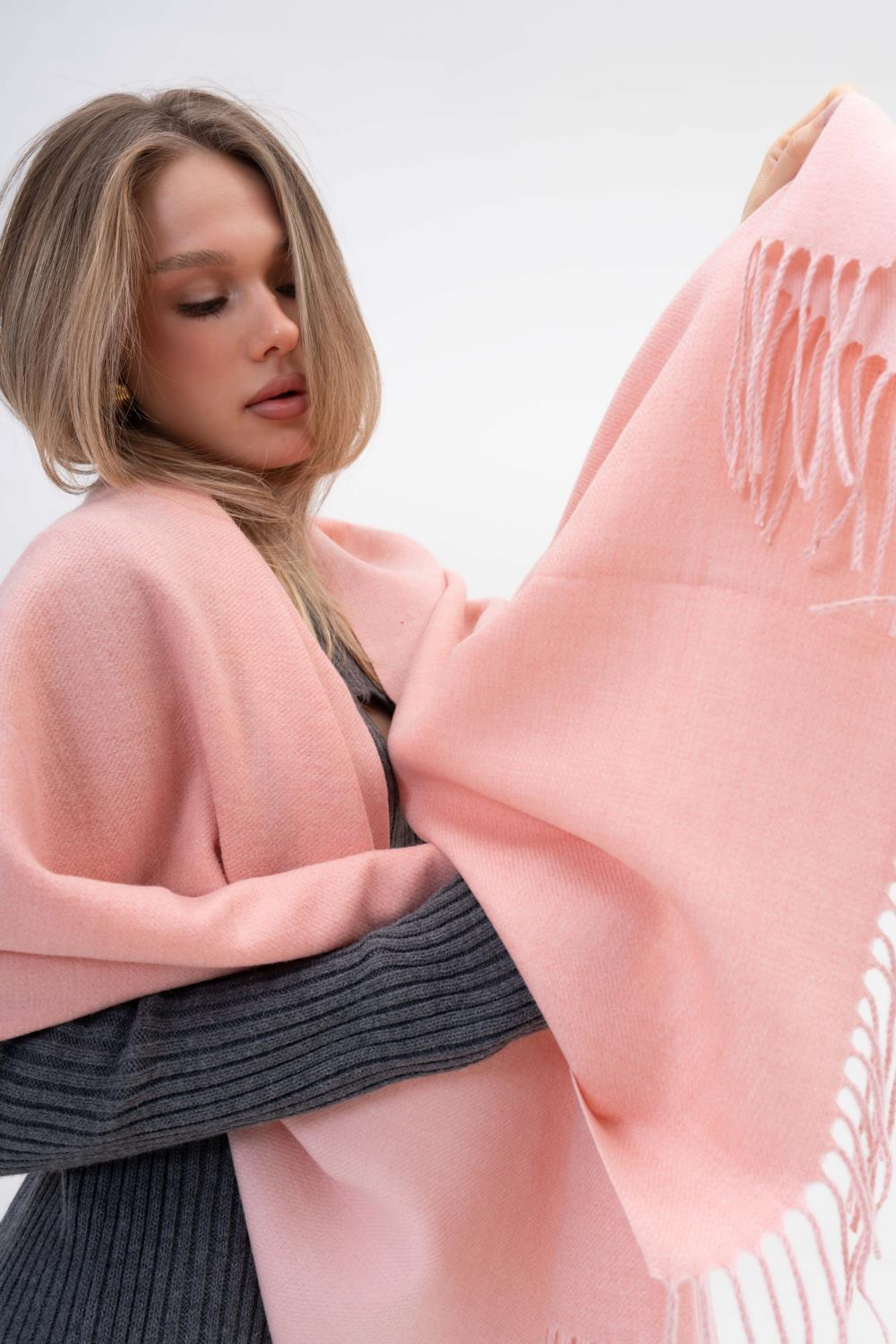 ALESSİ TOZ PEMBE ÇİFT TARAFLI YÜN-AKRİLİK KARIŞIM KIŞLIK ŞAL