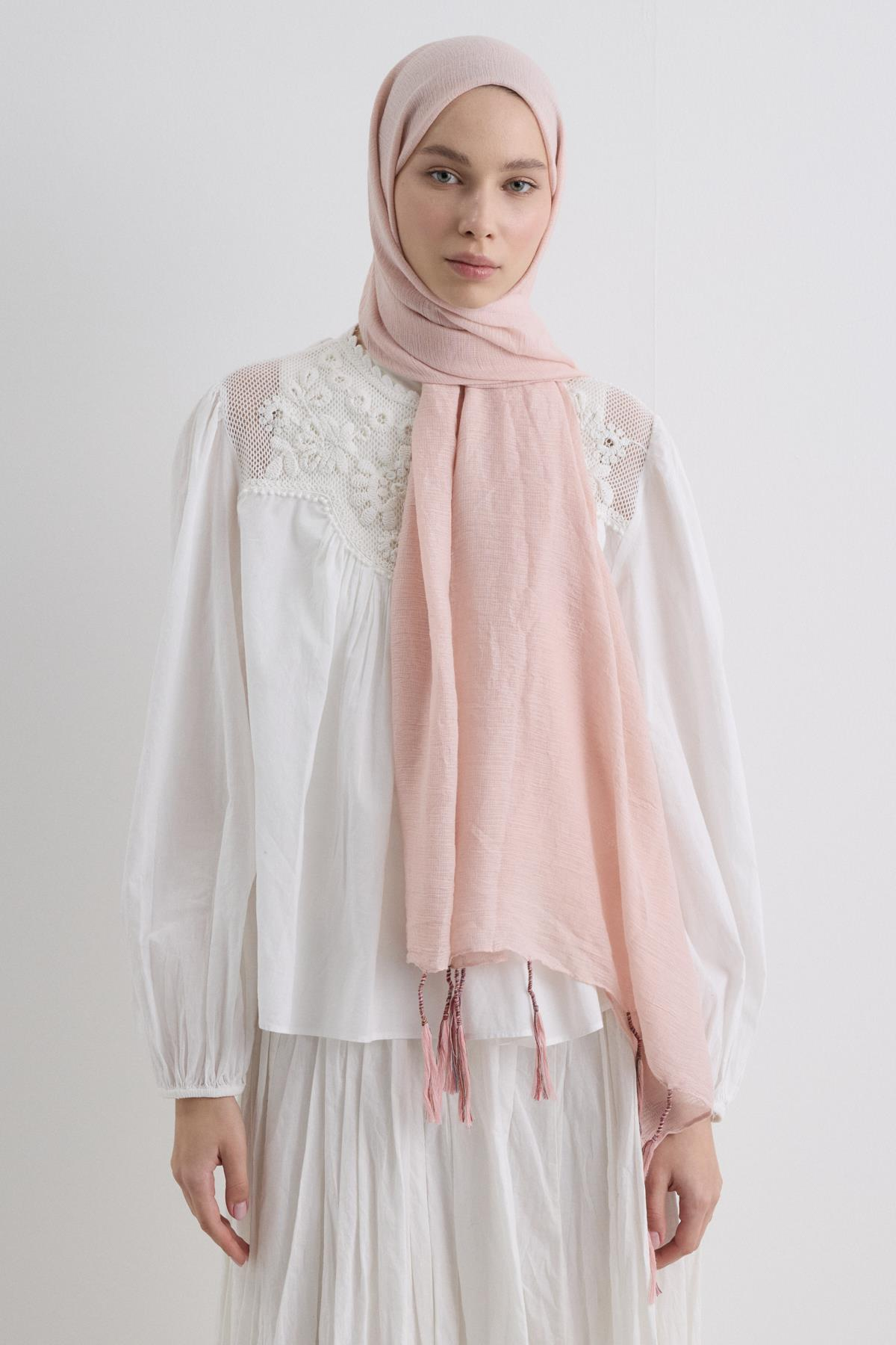 DREW TOZ PEMBE UZUN SAÇAKLI PAMUKLU ŞAL