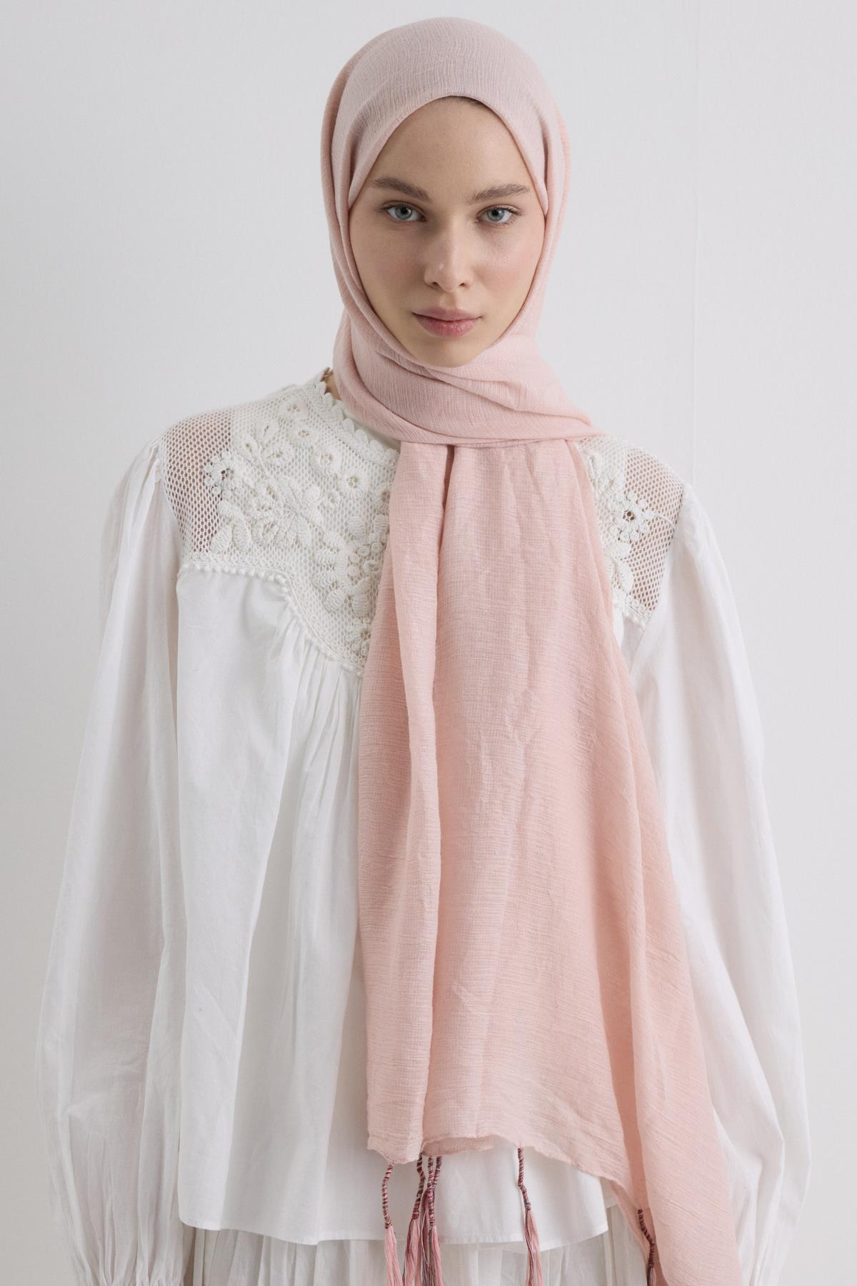 DREW TOZ PEMBE UZUN SAÇAKLI PAMUKLU ŞAL