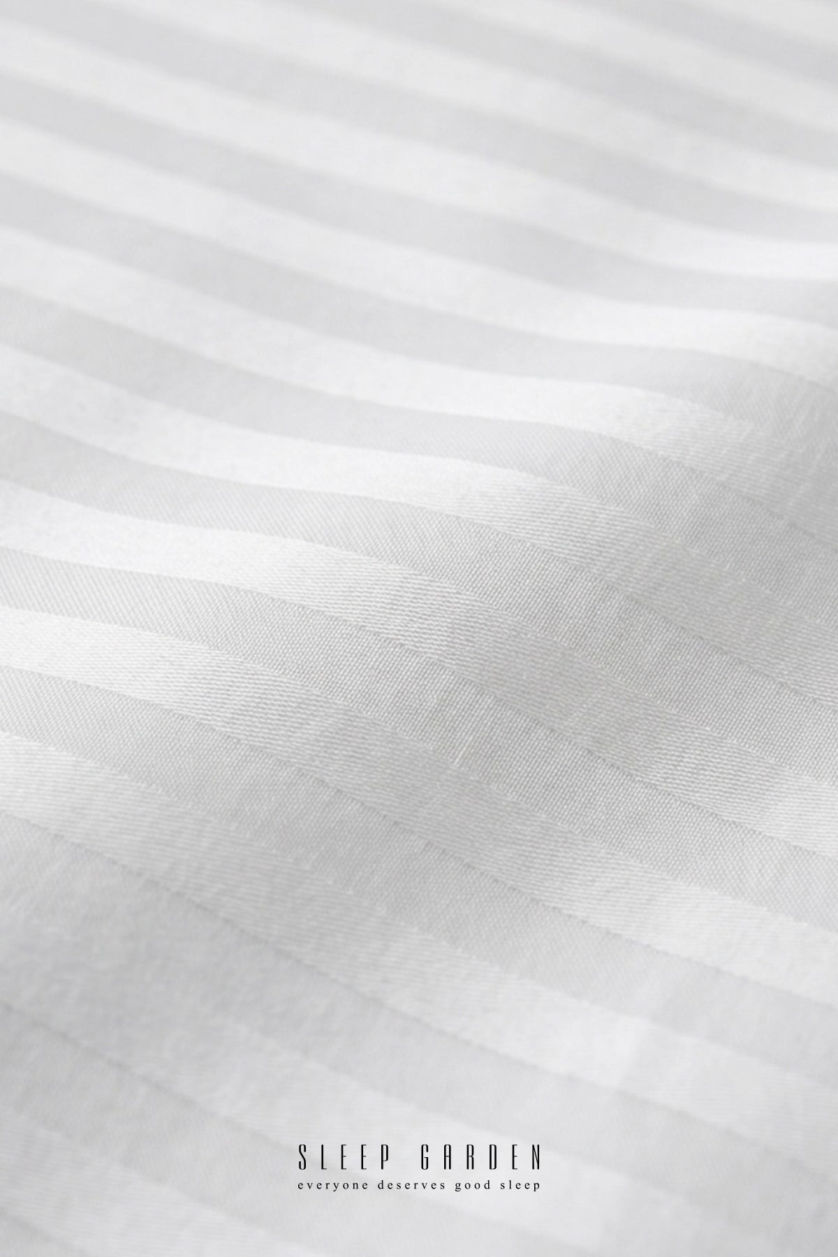 Elegan Pamuklu Lastikli Beyaz Nevresim TakımıPamuklu Lastikli Beyaz Elegan Tek Kişilik Nevresim Takımı | Sleep GardenSleep Garden